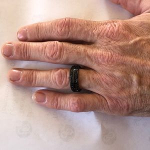 Men’s wedding 🎩 band